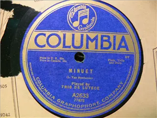 small_columbia a2633 a.webp